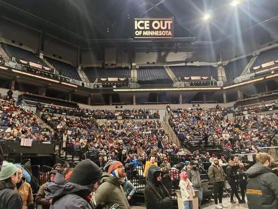 特朗普“退”了一步？