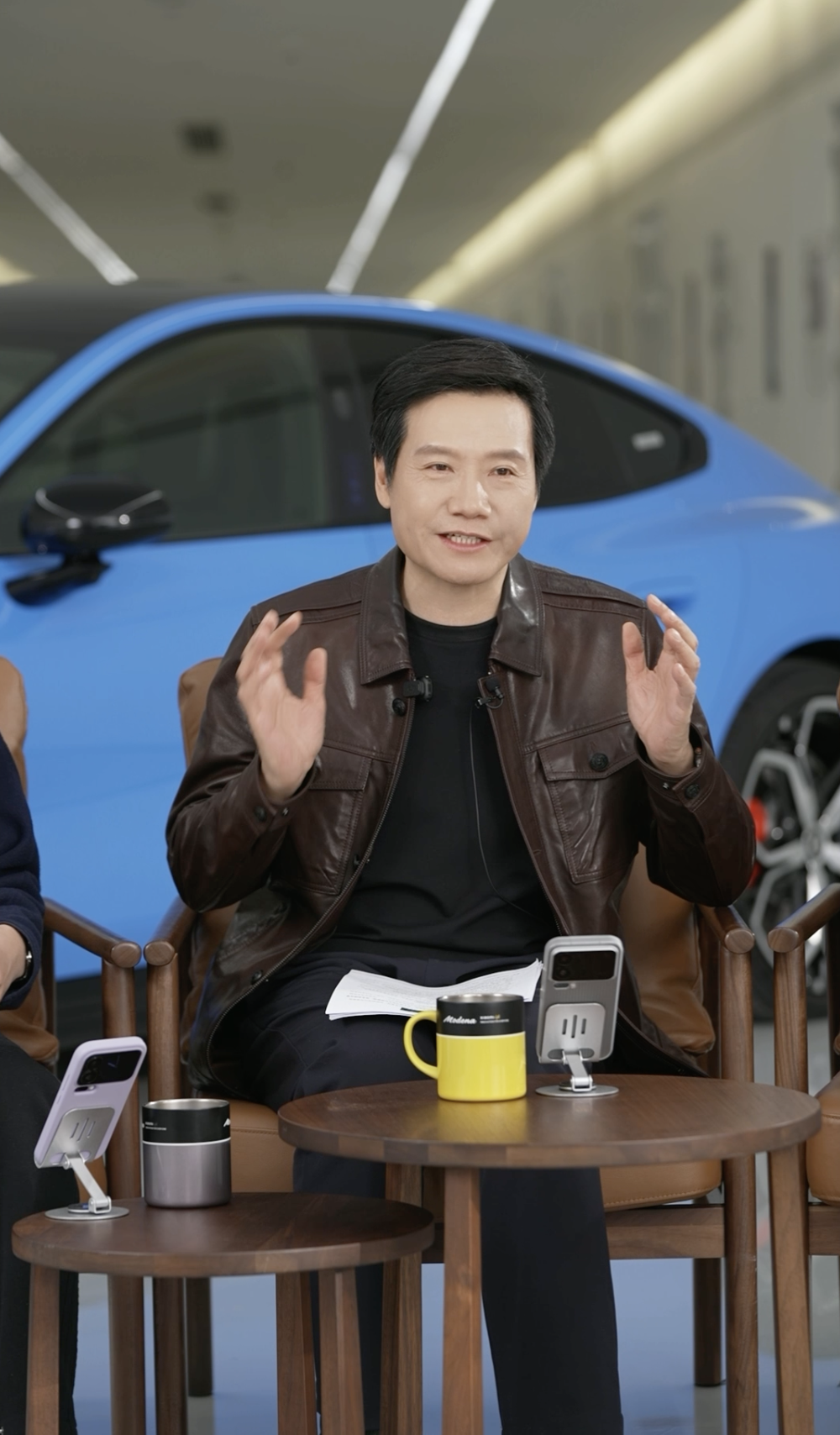 雷军回应小米汽车交付量下滑：一代SU7已停售，1月YU7为交付主力