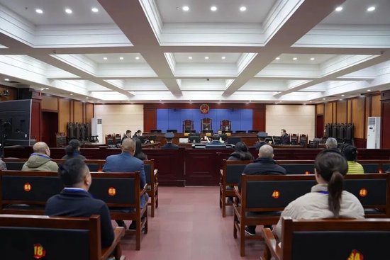 医院院长因受贿被判死刑，上市公司信邦制药涉及其中