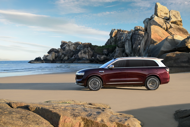 从《星光之夜》看问界M9重构高端汽车市场的价值新范式