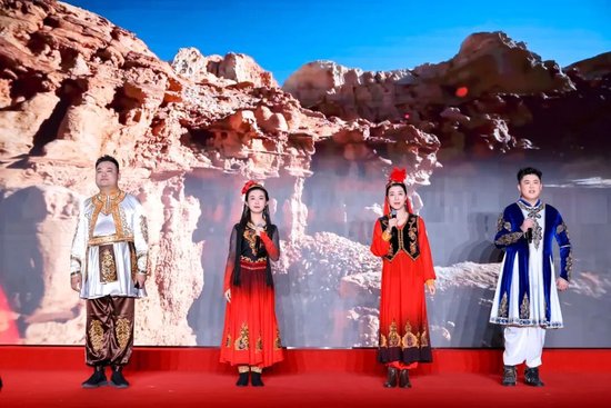 农业银行总行机关举办2026年新春团拜会