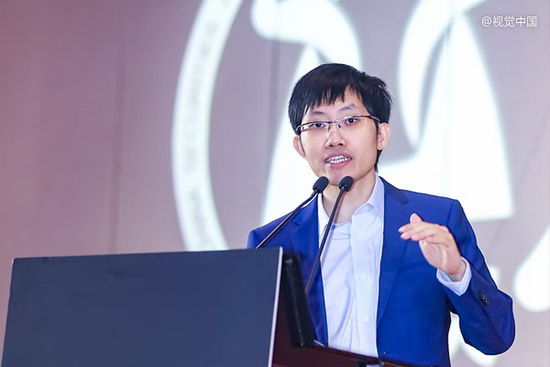 都在等梁文锋：AI战事正酣梁文锋却静悄悄，有时候，越是平静，对手越是害怕