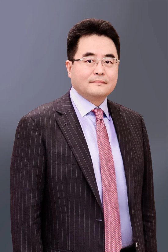 嘉实基金总经理经雷：以投资者为中心 共赴新征程