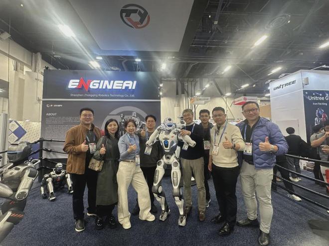 对话吴军：AI刚起步，泡沫期或在2028年，绝大部分AI公司终将消亡