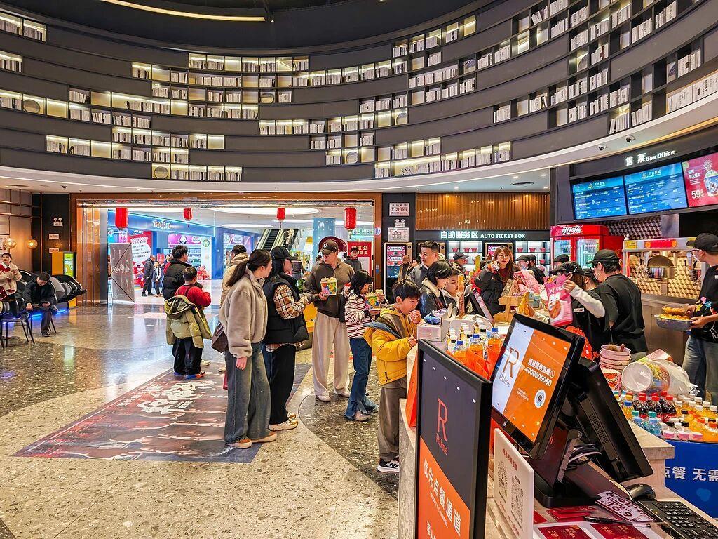 突破90亿！2026中国电影票房暂列全球第一