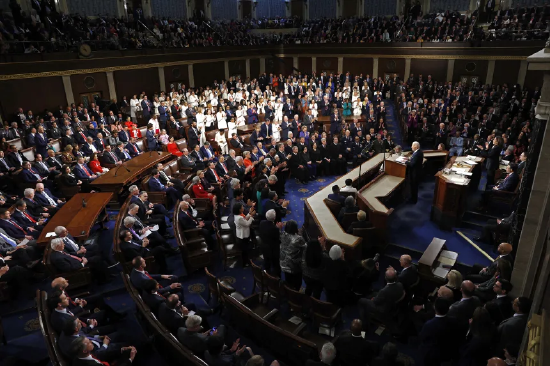 特朗普说得对:美国经济很强劲,但他忽略了核心问题