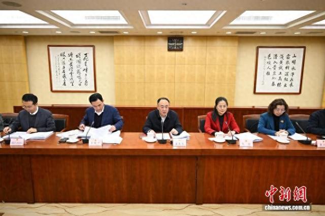 全国人大代表建议办理,“金点子”何以“落地有声”?