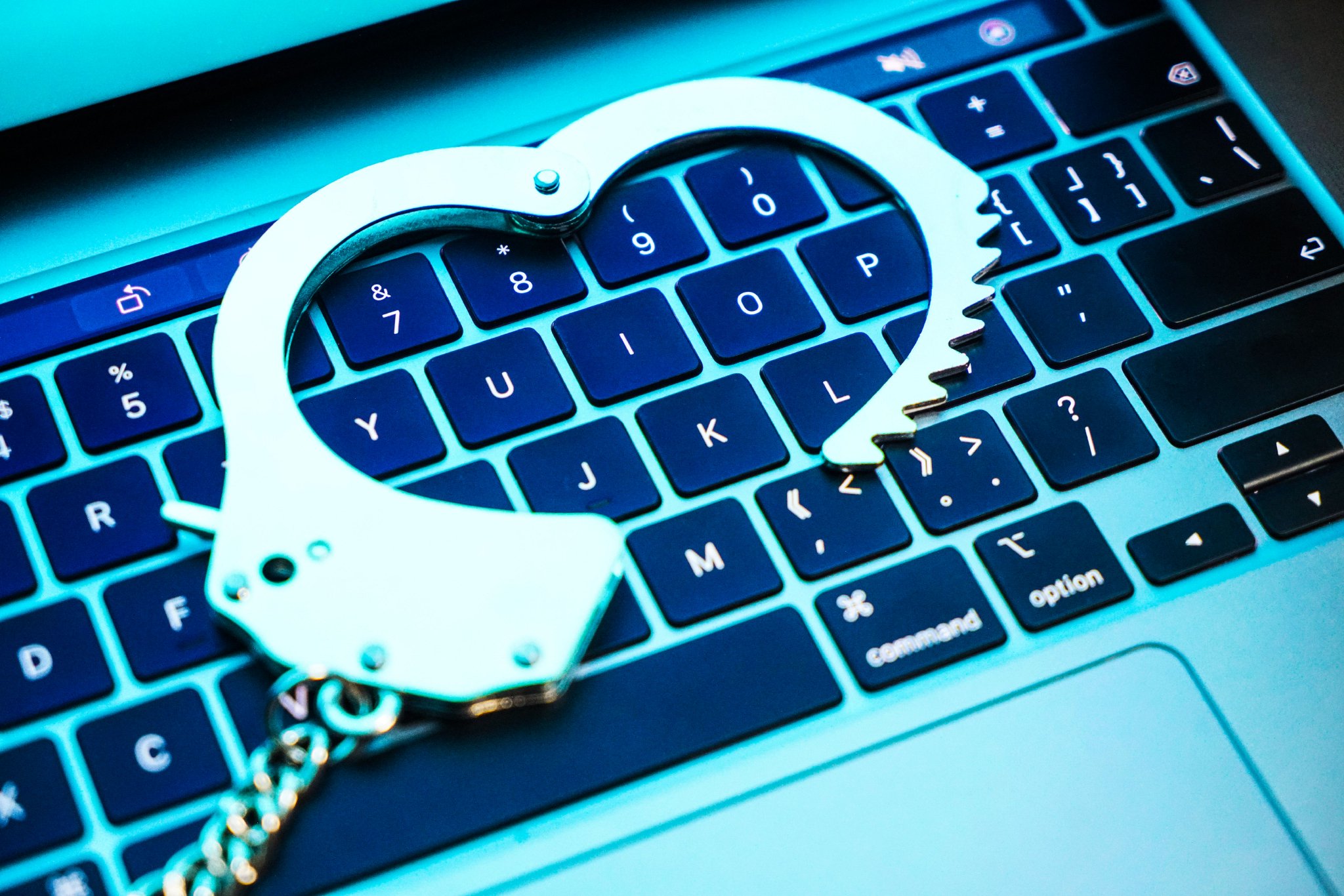 “社工库”非法“开盒”1.7亿余组个人信息数据,“群管理员”林某武等5人被提起公诉