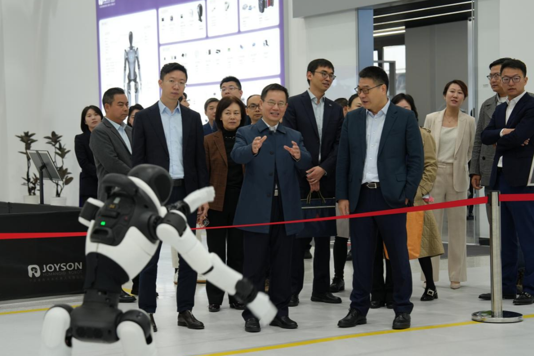 进出口银行副行长王晓赴重庆市、宁波市调研