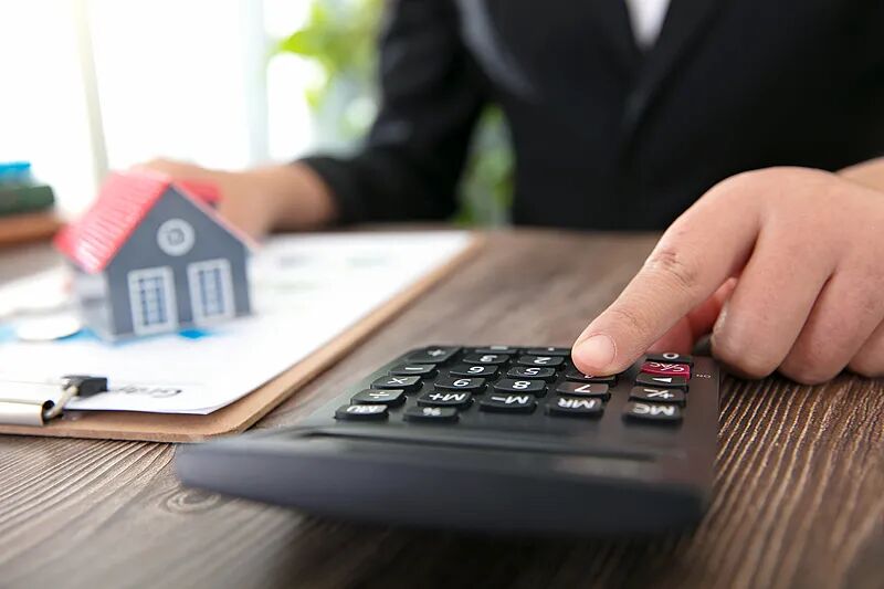 姚劲波:建议新购房贷利息按每月3000元纳入个税扣除|两会观察