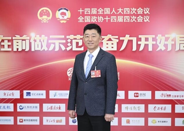 全国人大代表徐浩宇：守护“道地”基因，开掘“数据”富矿