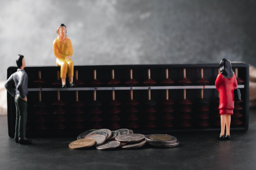 聚集金融315:信用卡、网贷、保险、炒银、荐股套路全拆解