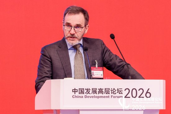 IMF首席经济学家为中国加强内需“支招”：必须让消费者敢于消费，不用总想着挣钱
