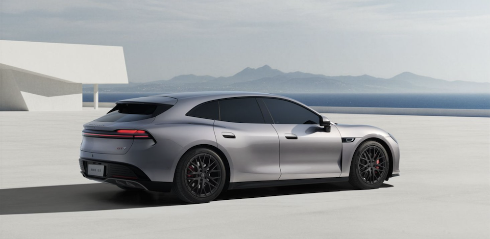 大湾区背书，任正非定调！启境汽车 “AI智能”赛道新黑马