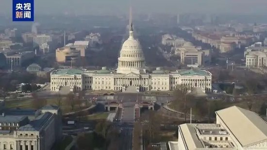 史无前例!美元改版:纸币上将印上特朗普签名,美财长:彰显总统取得的“历史性成就”,十分合适!