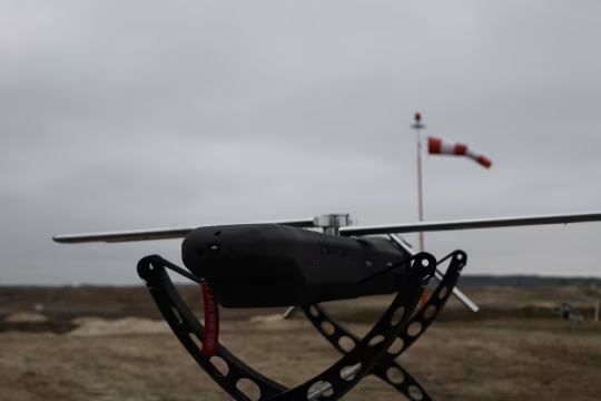 美国用百万美元导弹击落廉价无人机,新型低成本解决方案正在研发中