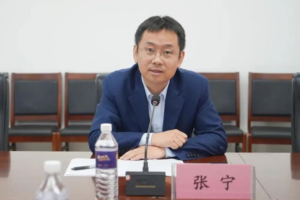 光大银行总分行人事调整 年报分行数据过山车？