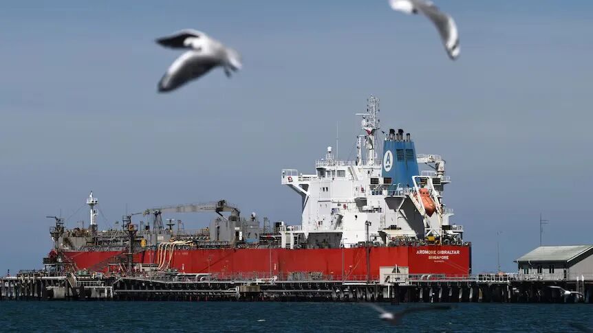 澳币AUDUSD进入高危区：澳洲家庭信心创50年新低，加息分裂、通胀飙升引爆市场恐慌