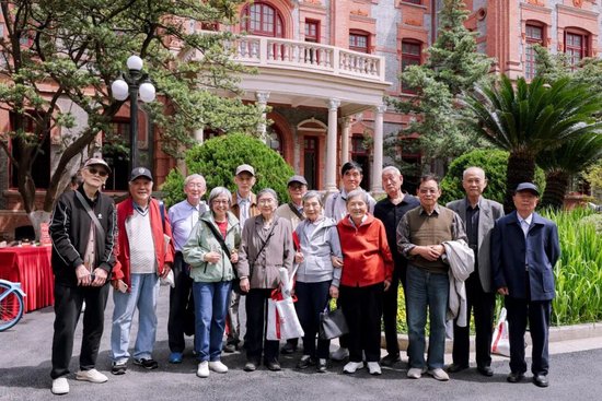 上海交通大学校友代表陈光明:校训精神已深入骨髓