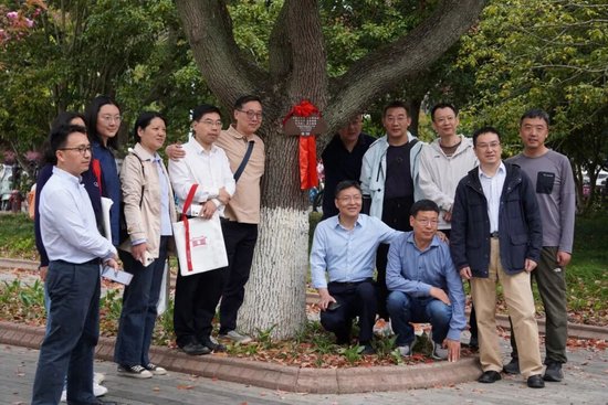 上海交通大学校友代表陈光明:校训精神已深入骨髓