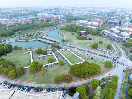 上海交通大学校友代表陈光明:校训精神已深入骨髓