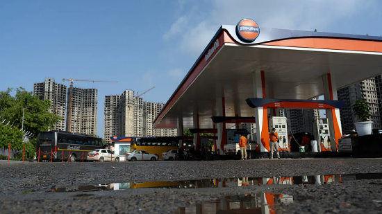 美伊达成脆弱停火协议引发市场情绪缓和,但持久和平仍无明确路径