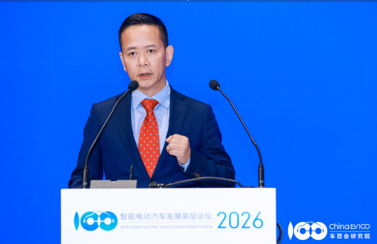 里斯战略咨询张云:在AI时代汽车会成为具身智能的一部分,汽车就是车载机器人