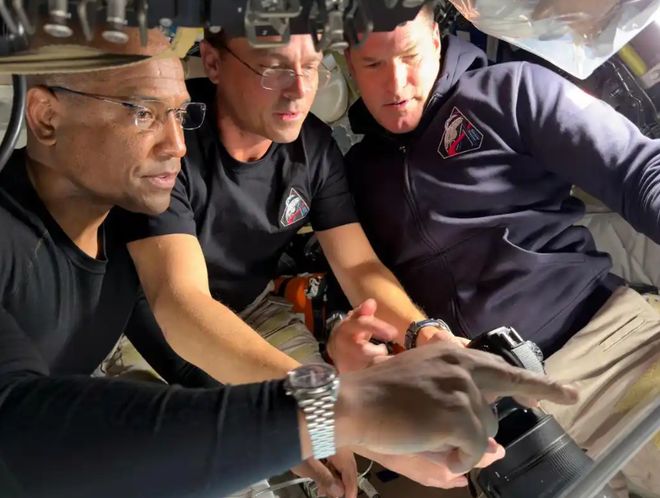 厕所坏了、通讯断了、氦气漏了……一文看清美国绕月飞船到底出了哪些故障