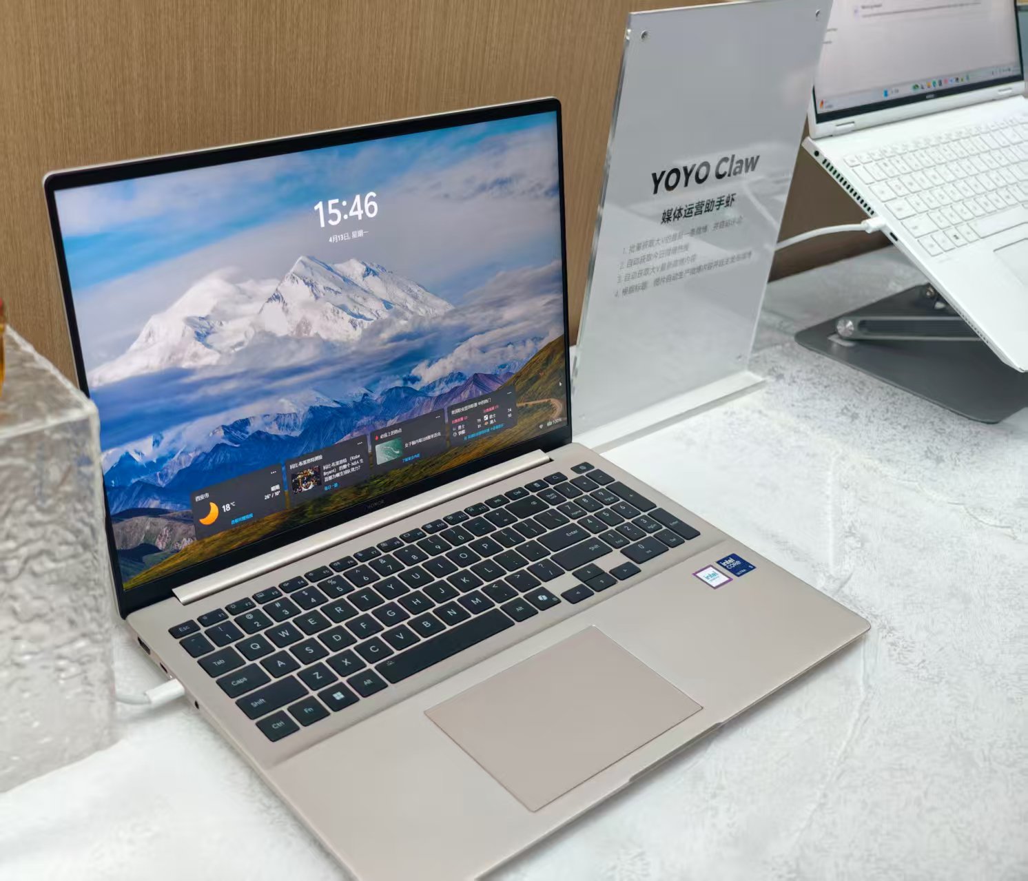 国内首款“养虾本”来了，端侧 AI 智能体如何破局？