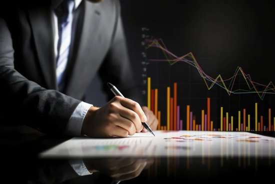 从“夫妻店”到千亿巨头: 德明利利润狂飙,去年现金流还在持续“失血”