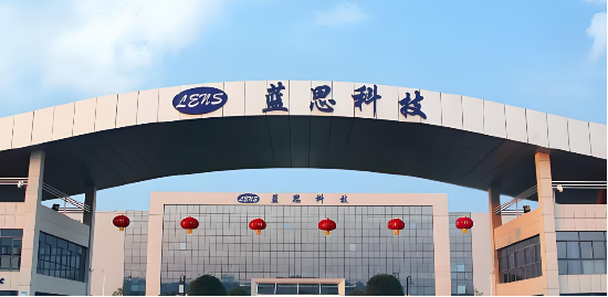 果链“翻车”！ 蓝思科技季度巨亏创7年纪录，苹果“依赖症”无药可解，创始人分红再捞15亿？ | BUG